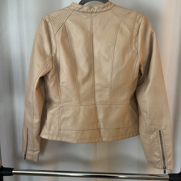 Leather Jacket - Picture 2 of 3